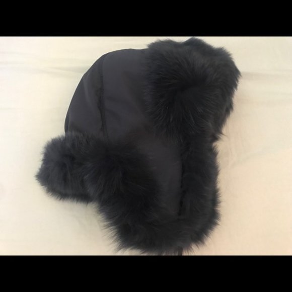 Navy Fox Fur Winter Hat with Pom Pom - Picture 3 of 6